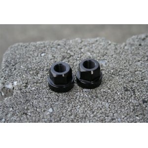 画像: BMX ALUMINIUM COLOR HUB NUT 3/8 bk